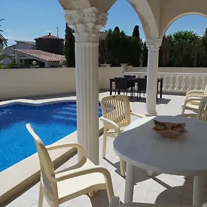 Casa Amb Piscina Privada , Empuriabrava Espagne